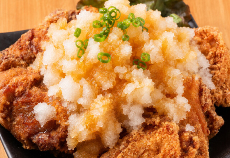 超弩級の圧倒的ボリューム！【激盛り鬼おろし】豚＆鶏の唐揚げ食べ比べ盛り