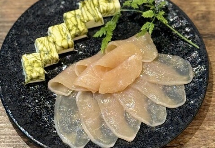 【人気】はかた地鶏の生ハムクリームチーズの昆布〆
